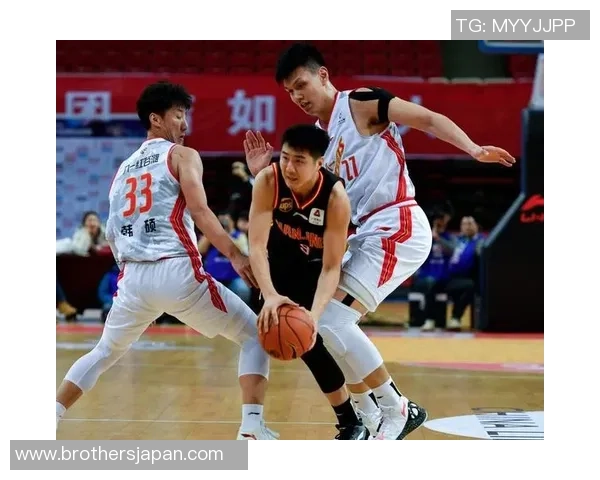 许钟豪：从篮球新星到职业生涯的辉煌转折与未来展望